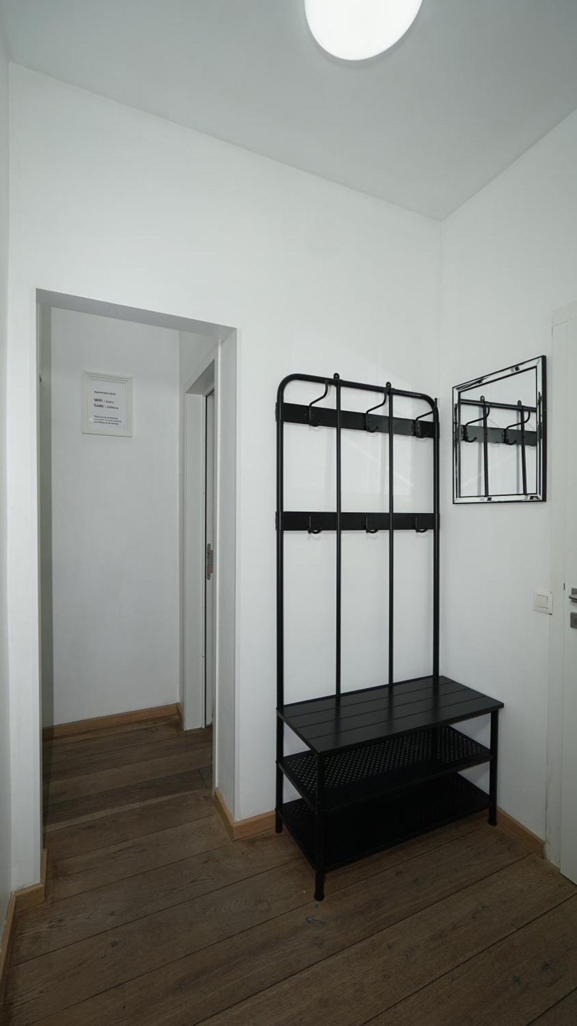 Brial Apartment 2 Bedrooms, Антверпен Экстерьер фото
