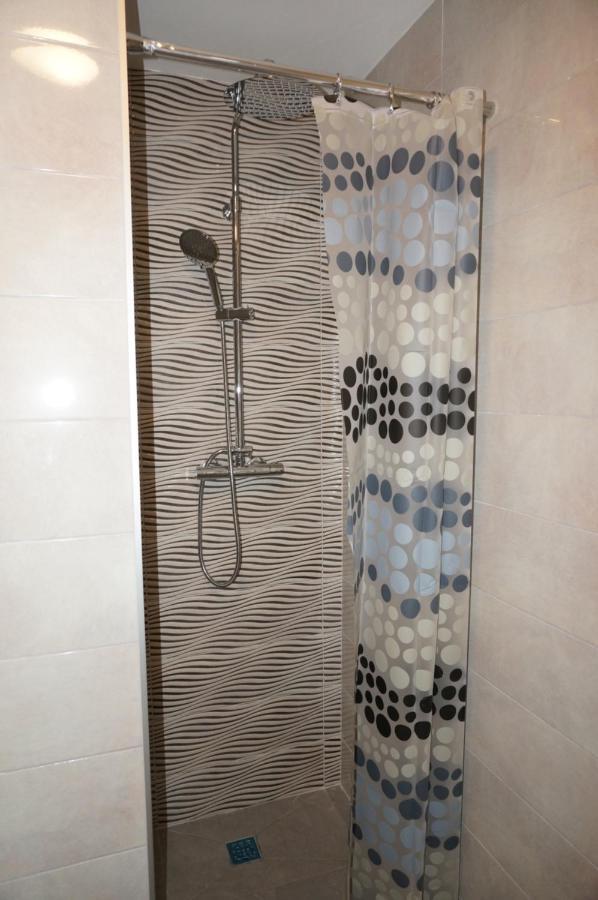 Brial Apartment 2 Bedrooms, Антверпен Экстерьер фото